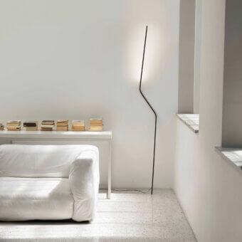 Distinguished Nemo Neo floor lamp built in aluminum and technopolymer with a matte black finish