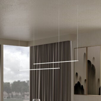Distinguished Stillux Line 9 suspension lamp with horizontal LED bars and matte aluminum construction in a white finish