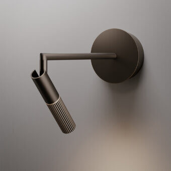 Elegant VENICEM Beak Picture Lamp wall fixture in burnished brass with subtle knurled detailing and a muted bronze tone