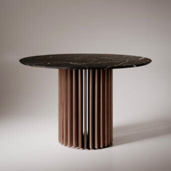 Distinguished VENICEM Blade table with polished marble top and solid Canaletto walnut base built with brass accents