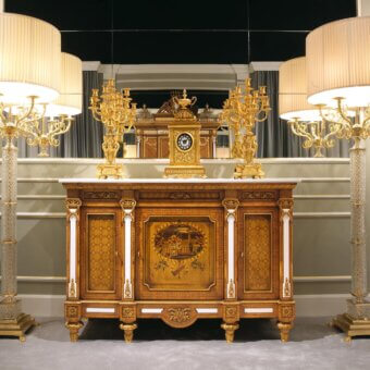Distinguished Zanaboni W043 sideboard inlaid in olive briar and white Thassos marble with a glossy gilded finish