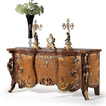 A1381 Dresser