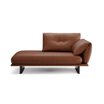 Architectural Borzalino Connor chaise longue with reddish-brown leather upholstery and canaletto walnut base crafted in Italy