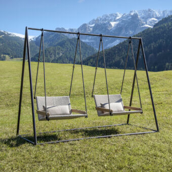 Exceptional Ethimo Allaperto free-standing double swing with dark gray metal and comfortably woven light beige seats