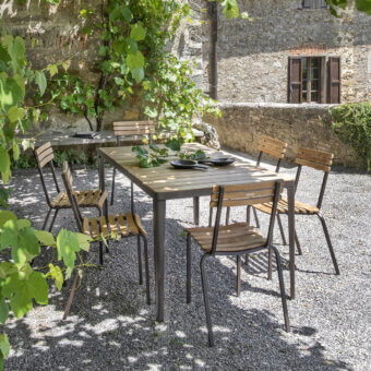 Exceptional Ethimo Laren table crafted in teak wood and dark gray metal with a satin finish
