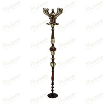 Distinguished Modenese Noble Etiquette coat stand crafted in polished wood with a glossy reddish-brown and creamy-beige finish and sculpted floral motifs