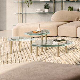 Exceptional Arte Veneziana Anzoleto coffee table with baked glass top and burnished brass metal legs exhibiting luminous depth
