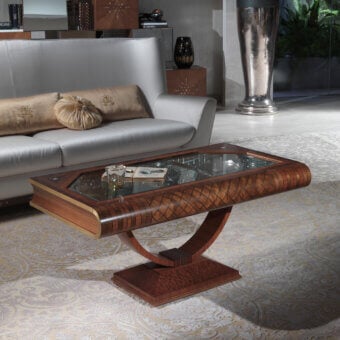 Exceptional Carpanelli Libro coffee table crafted in warm brown briarwood and rosewood with a glossy finish
