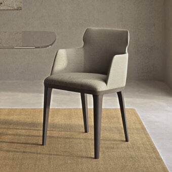 Superior Carpanelli Shape chair upholstered in textured beige textile with smooth satin-finish wood legs
