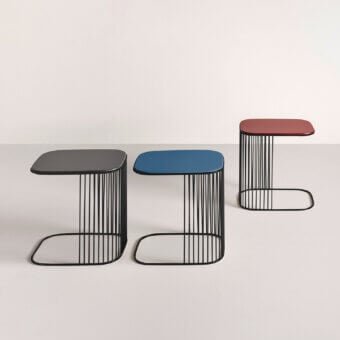 Distinguished Frag Comb side table with a matte dark gray rectangular tabletop and geometric wireframe base crafted in Italy