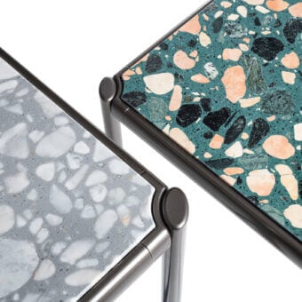 Elegant Giorgetti Aldìa side table with teal Palladiana marble and dark grey painted metal frame with satin finish