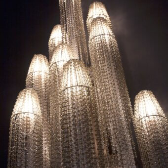 Exceptional Patrizia Garganti Burlesque EX wall lamp built in silver-toned metal with dense crystal cascades