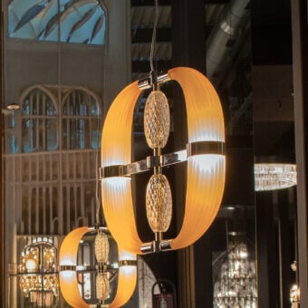 Exceptional Patrizia Garganti Coup De Foudre 02 suspension lamp in hand-blown glass and modular metal with a glossy finish