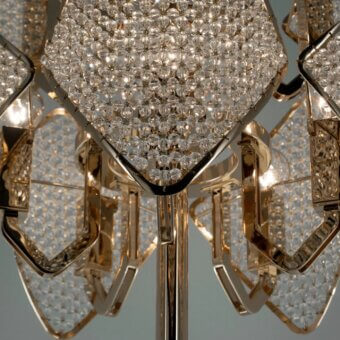 Superior Patrizia Garganti Holly floor lamp with rhombus modules in glossy gold-tone metal crafted in Italy