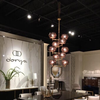 Superior Patrizia Garganti Novecento vertical suspension lamp with polished golden metal frame and clear glass enclosures