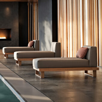 9.Zero Chaise Lounge