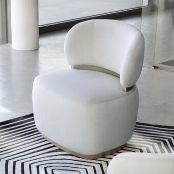 Bon Ton Lounge Chair