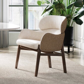 Superior Capital Dafne armchair with light beige textile upholstery and satin medium-brown finished wooden frame