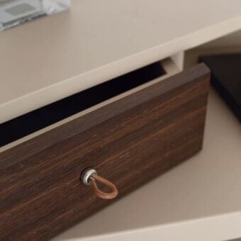 Superior Ivano Antonello Italia Mirta console built in wood with a satin finish and light beige matte lacquered body