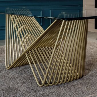 Distinguished Tonin Casa Tenso table built with rectangular tempered glass and a woven golden-toned painted steel base with satin finish