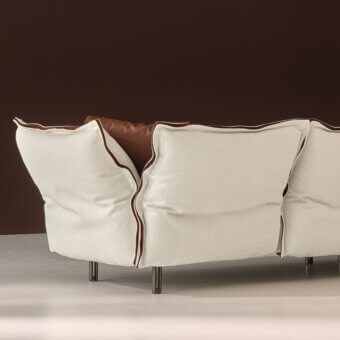 Sophisticated Cierre1972 Nuvola Sofa without Frame with off-white textile brown piping and matte metal legs crafted in Italy
