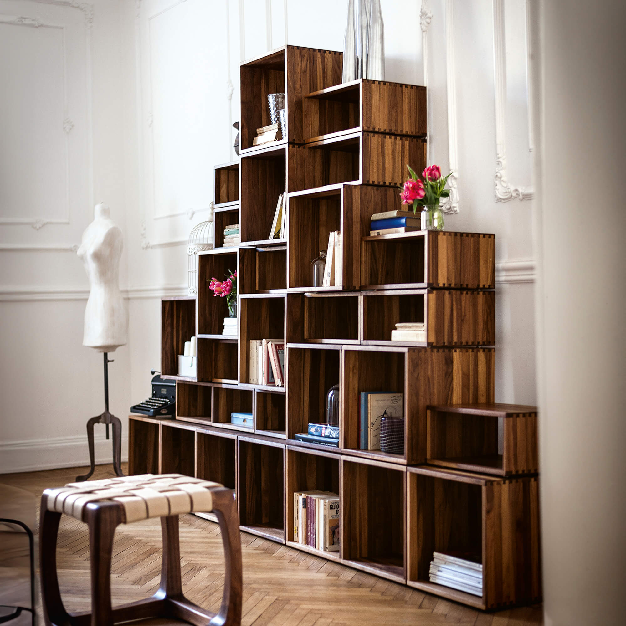 Freedom Bookshelf by Riva 1920 | Cassoni