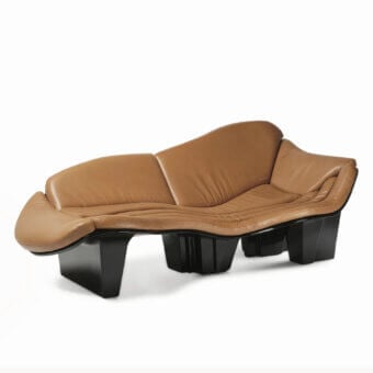Elegant Visionnaire Blob sofa in tan leather crafted with stitched organic pattern on high‑gloss black lacquered shell