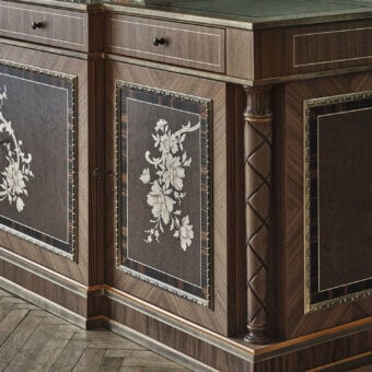 1370 Sideboard