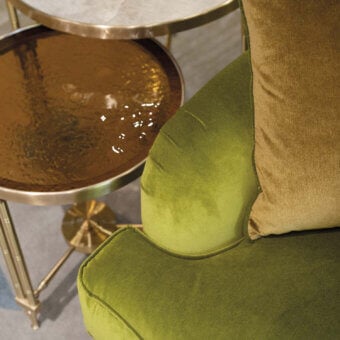 25-1004 Side Table
