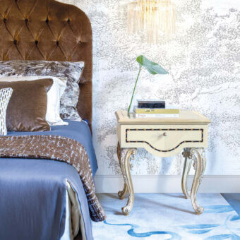25-1021 Nightstand