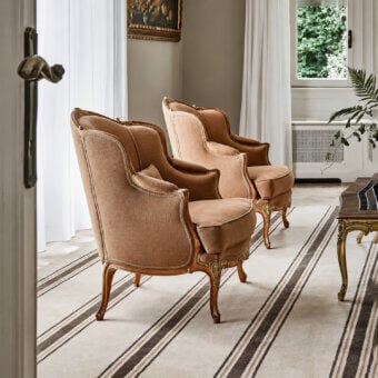 4996 Lounge Chair