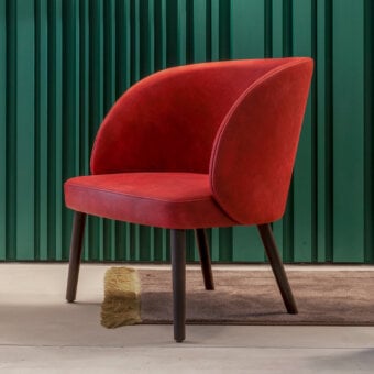 LV 101 Lounge Chair