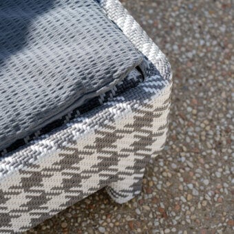 Braid Tartan Lounger