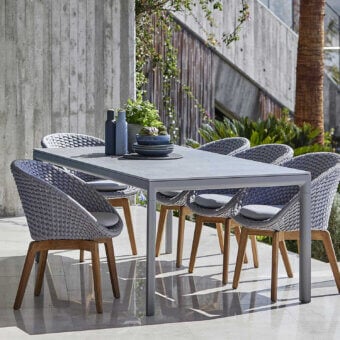 Cane-Line Drop Dining Table