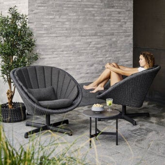 Cane-Line Peacock Swiveling Lounge Chair