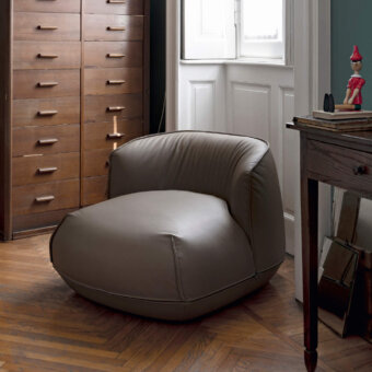 Brioni Lounge Chair