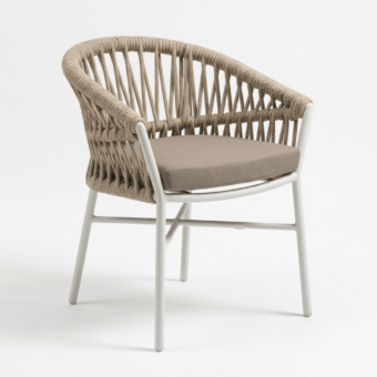 Impeccable Roberti Rattan Altomare chair with white powder-coated aluminum frame and soft beige synthetic rope curved shell