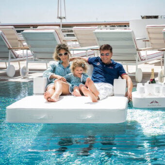 Trona Trona Magnum Floating Lounger to Lounge Chair