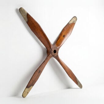 Arteinmotion - Aeronautical Collection AIR-ELI0129 Wall Propeller
