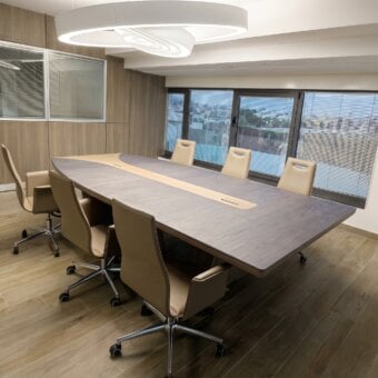 Codutti iSixty Avantgarde Office Semi-Oval Meeting Table