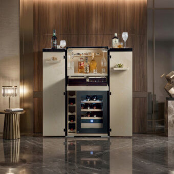 Agresti Bacco e Tabacco Bar Cabinet