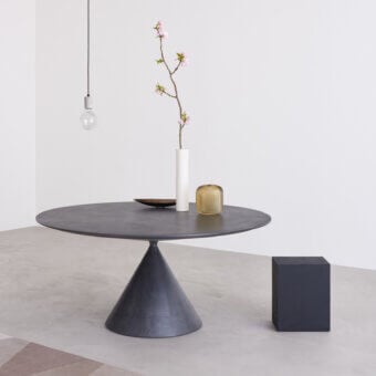 Desalto Clay Table