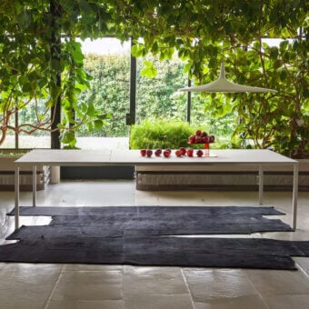 Desalto Helsinki 35 Extendable Table
