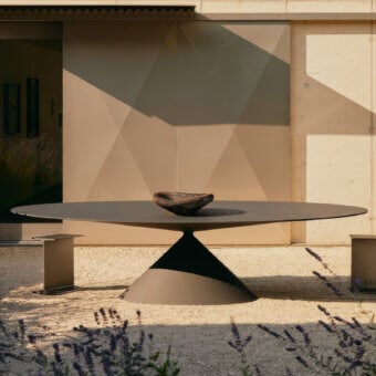 Desalto Maxi Clay Outdoor Table