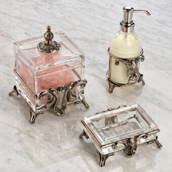 Exquisite Selezioni Domus Annello bathroom set in transparent synthetic material with dark ornate metal framework