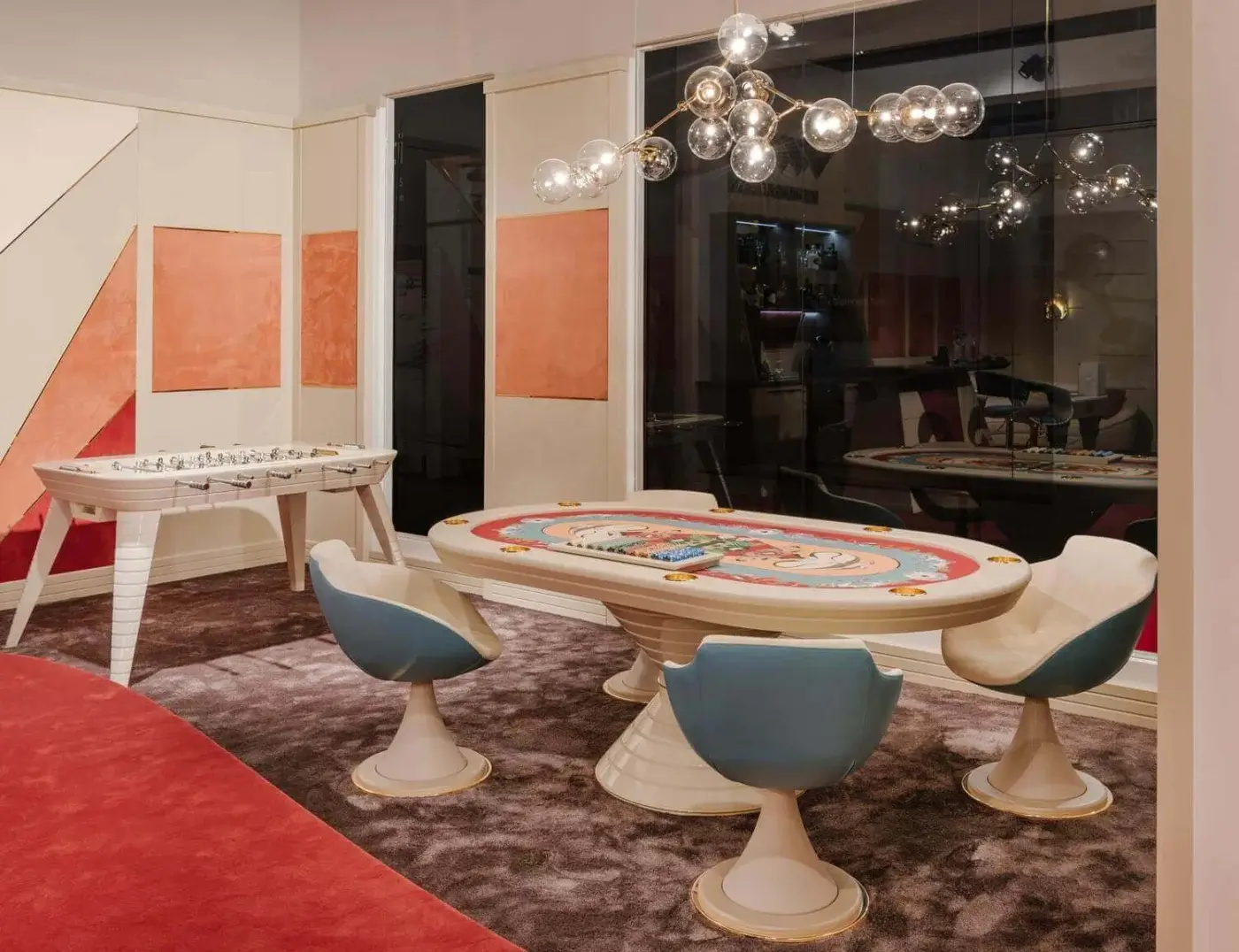 Distinguished Vismara Vegas poker table with oval shape and Soft Touch lacquered edge in creamy off-white with colorful tabletop design