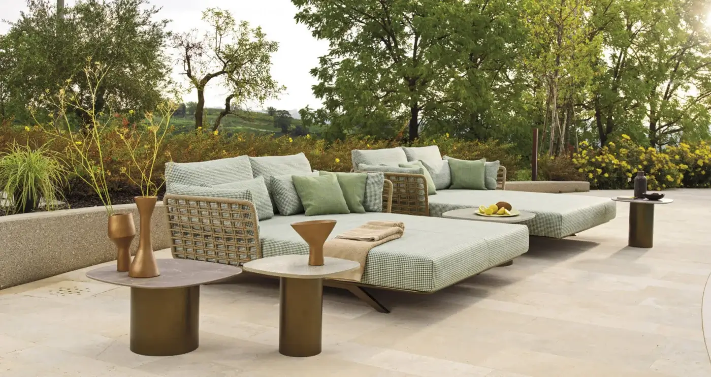 Superior Roberti Rattan Armàn day-bed woven with Oval Trendyrope in light green and white checkered textile with stainless steel frame