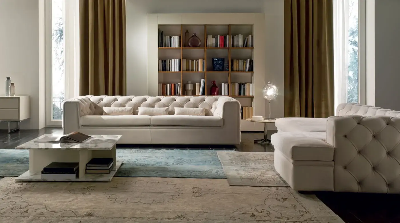 Distinguished 4 Mariani Park coffee table with marble top and base exhibiting polished white and gray veining