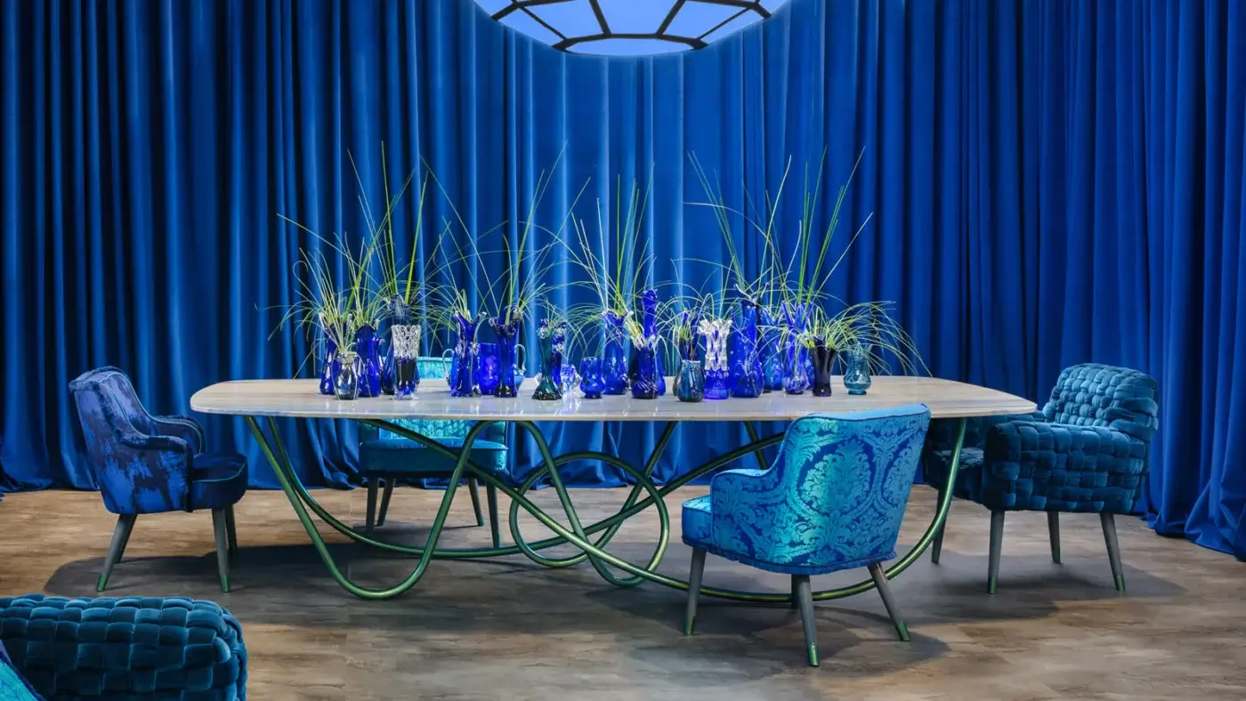 Superior Turri Azul armchair with turquoise macro weave velvet upholstery and glossy monochrome lacquered polyester legs