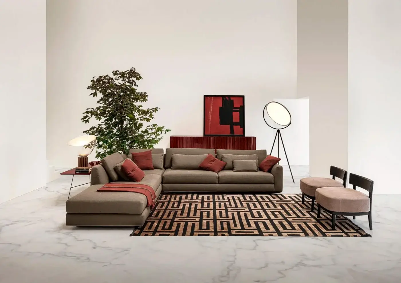Distinguished Horm Charleston sofa back console with a chromed metal structure and reddish-brown glossy lacquered top including horizontal grooves